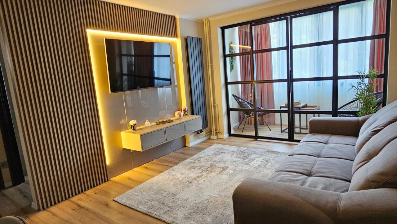 Cosy 2 Rooms Apartment In The Center Of The City Bucarest Extérieur photo