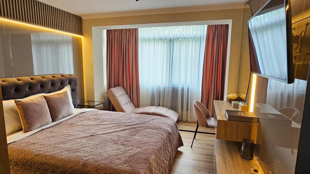 Cosy 2 Rooms Apartment In The Center Of The City Bucarest Extérieur photo