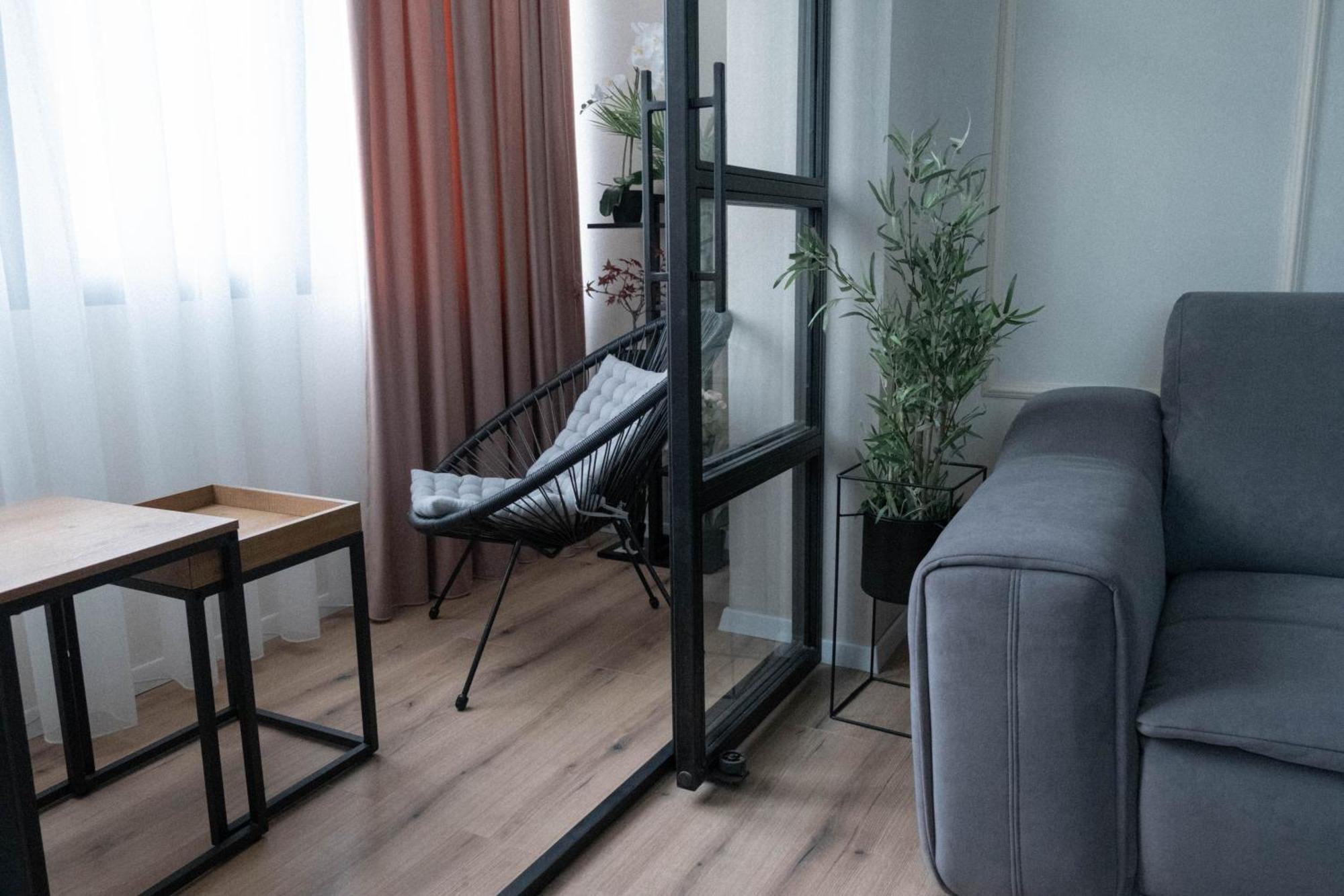 Cosy 2 Rooms Apartment In The Center Of The City Bucarest Extérieur photo