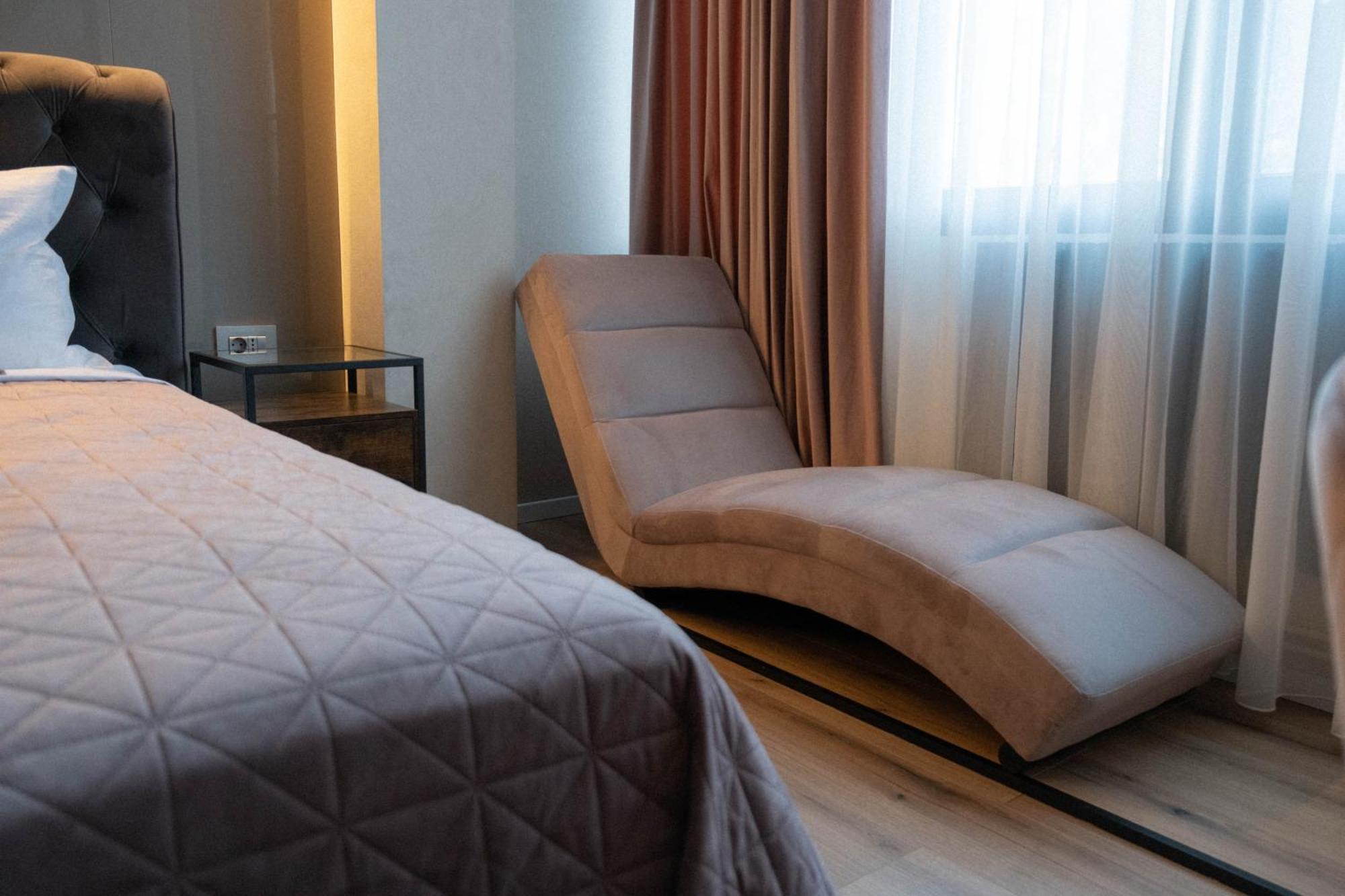 Cosy 2 Rooms Apartment In The Center Of The City Bucarest Extérieur photo