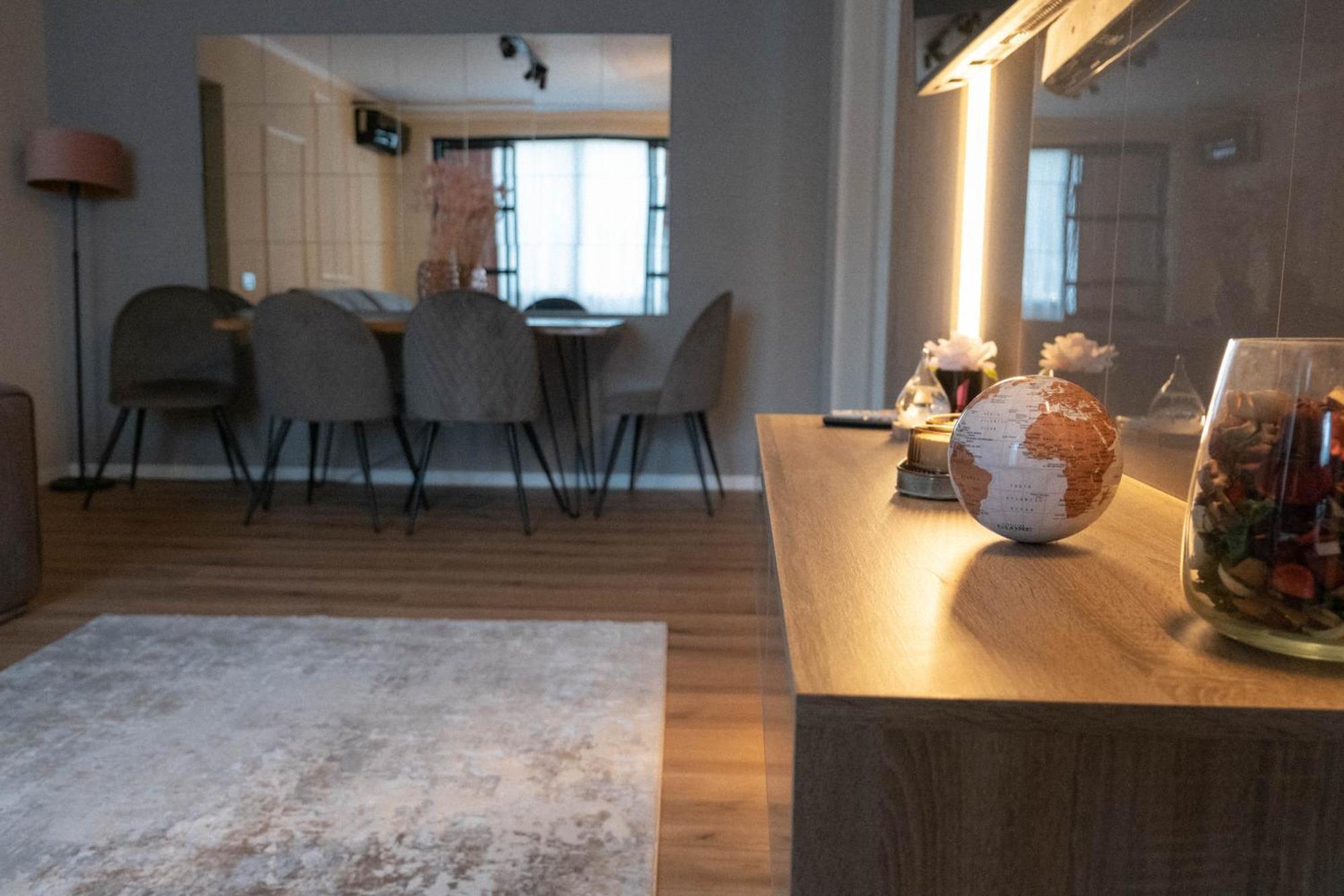 Cosy 2 Rooms Apartment In The Center Of The City Bucarest Extérieur photo